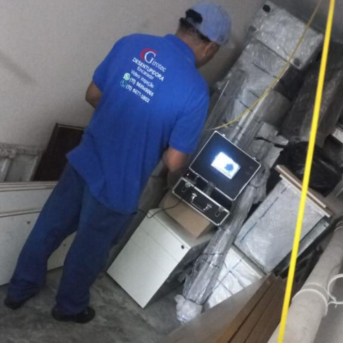 vazamento de esgoto vazamento de esgoto